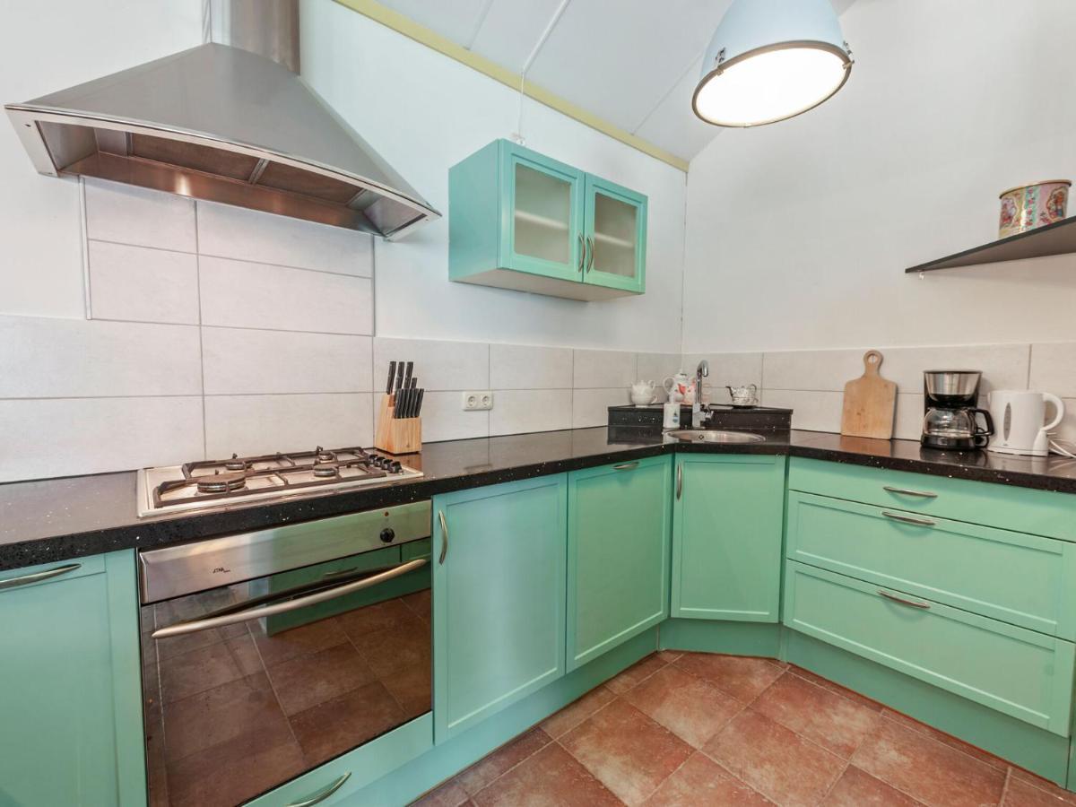 Enticing Holiday Home In Eastermar Near Burgumer Mar Lake Hoogzand Esterno foto