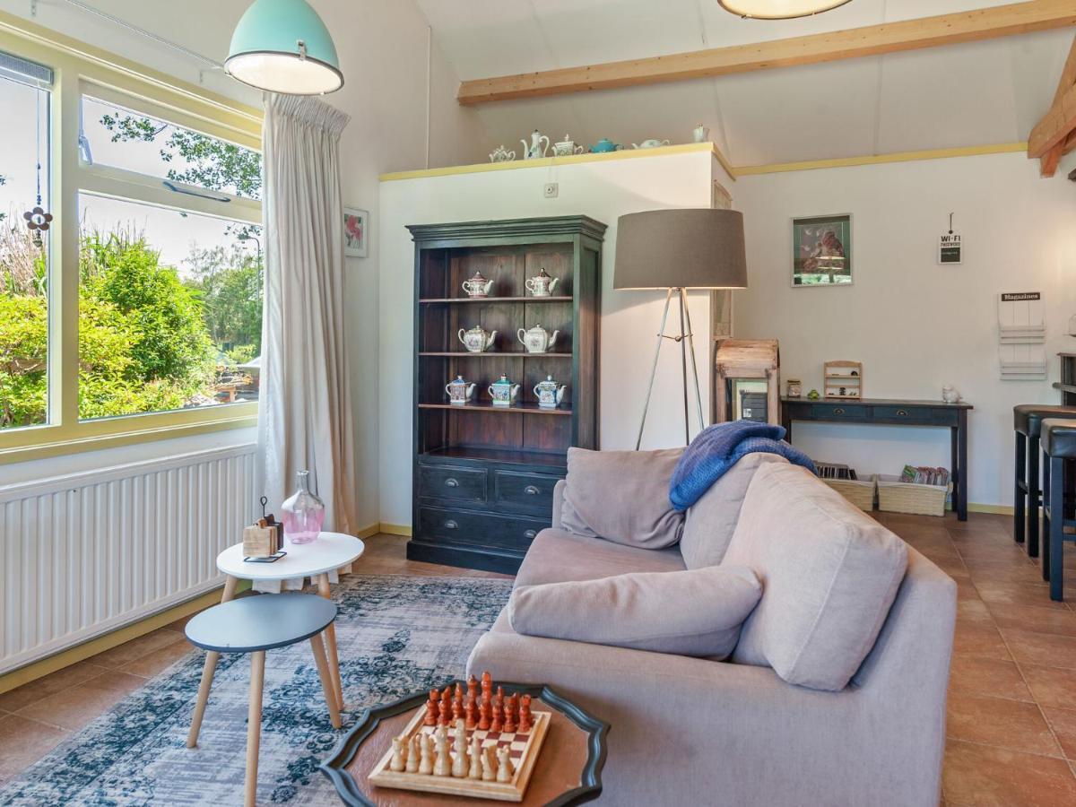 Enticing Holiday Home In Eastermar Near Burgumer Mar Lake Hoogzand Esterno foto