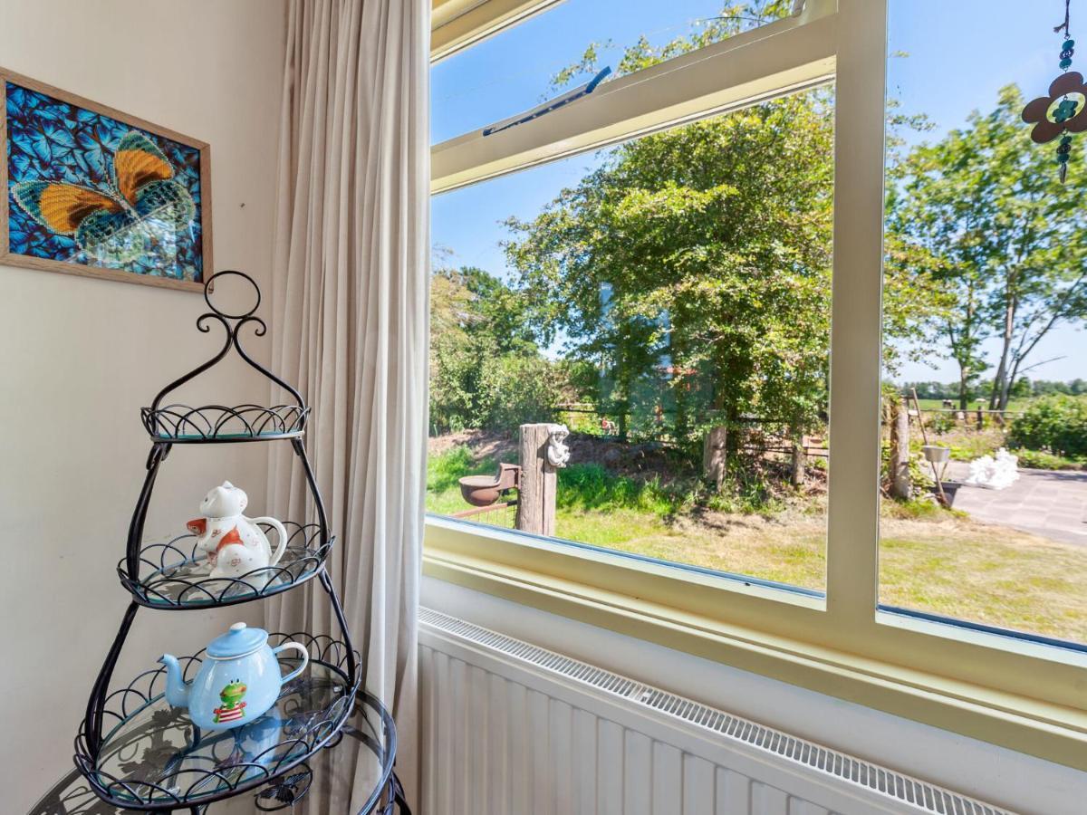 Enticing Holiday Home In Eastermar Near Burgumer Mar Lake Hoogzand Esterno foto
