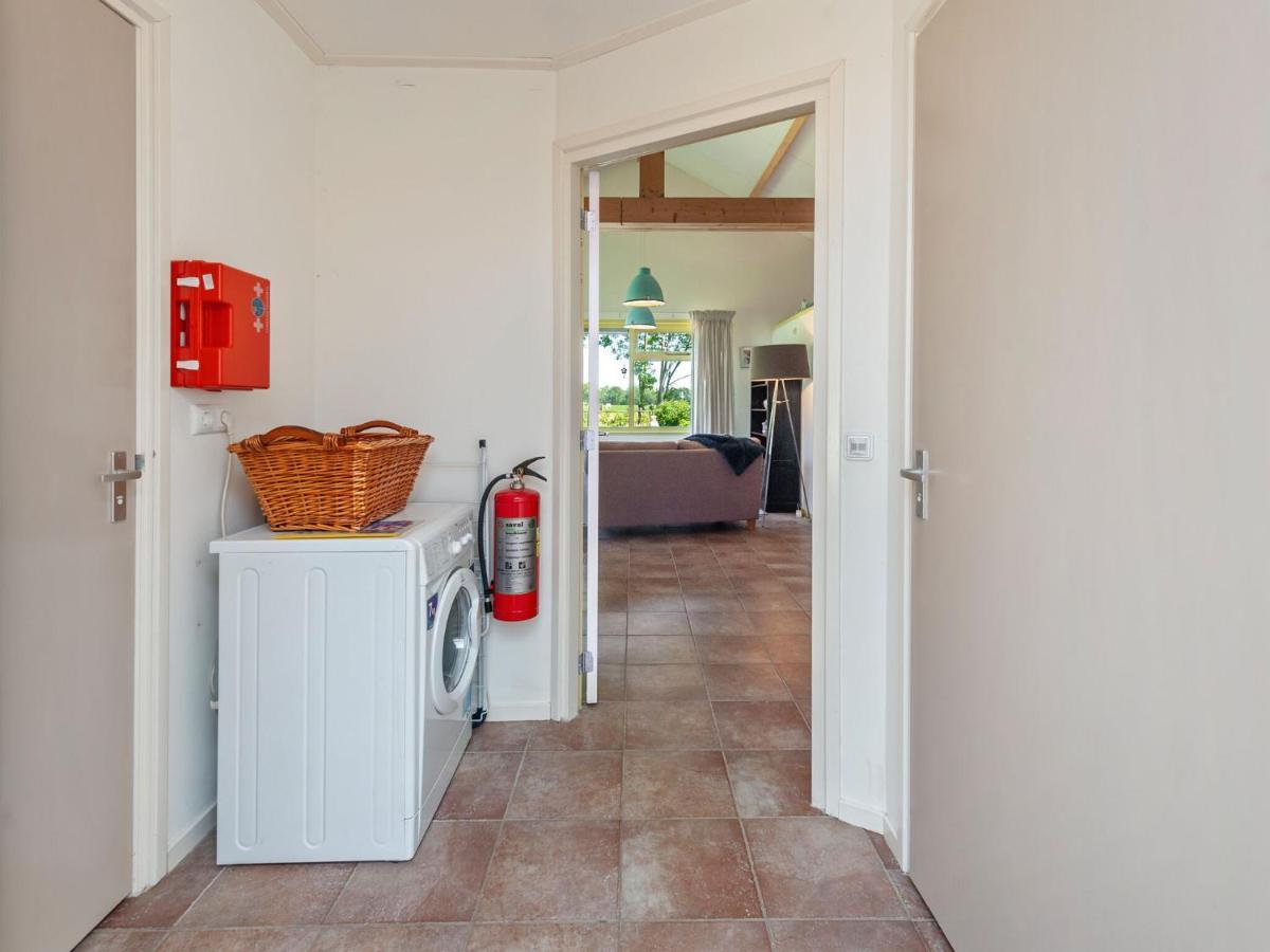 Enticing Holiday Home In Eastermar Near Burgumer Mar Lake Hoogzand Esterno foto